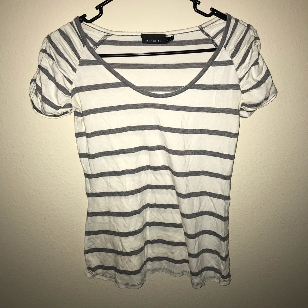 NWOT TEE